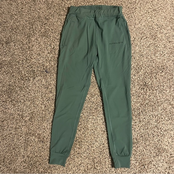Alphalete Pants - Womens Alphalete Joggers Size Small